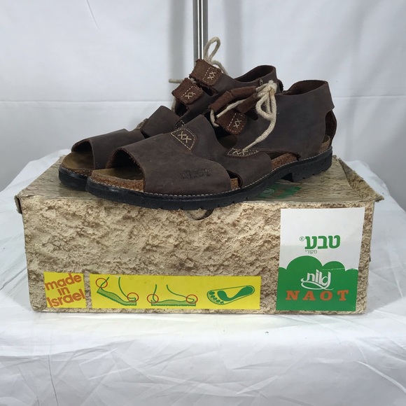 Naot Shoes - Naot Brown sandals size 40. Naot Shoes - Naot Brown sandals size 40.